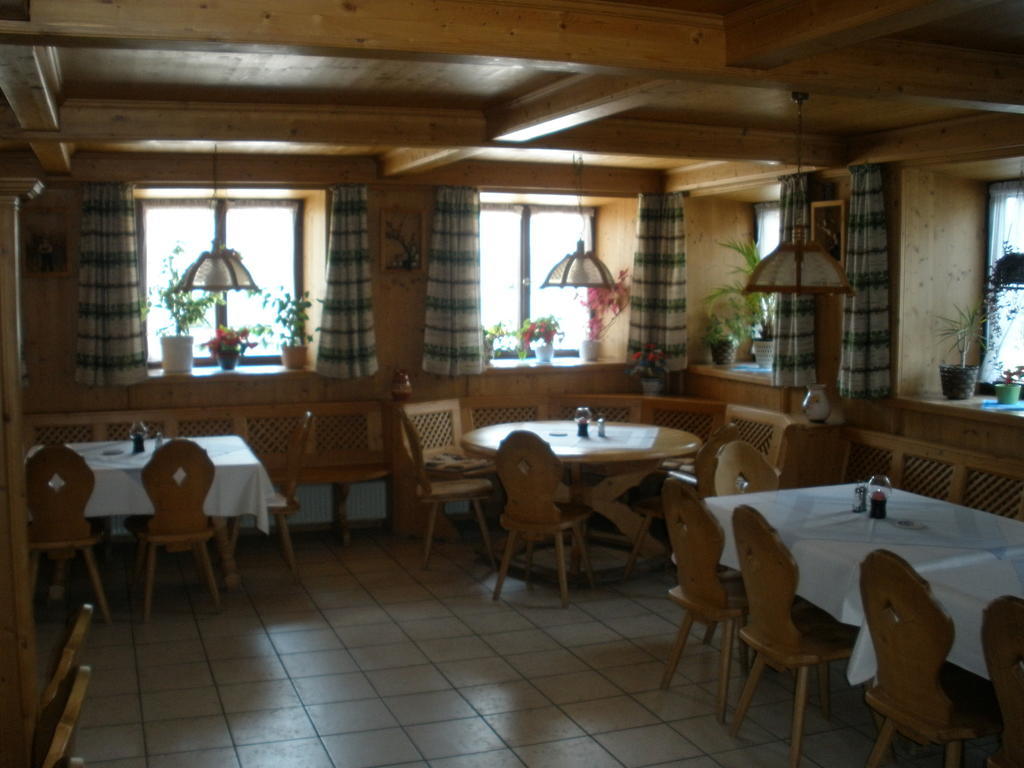 Hôtel Alpengasthof zur Loisach à Grossweil Extérieur photo
